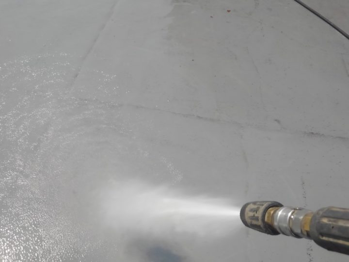 屋上陸屋根　高圧洗浄