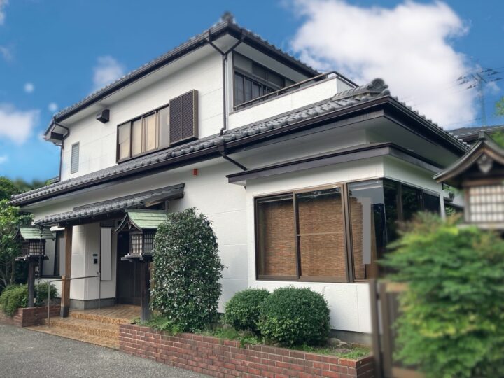 川口市　D様邸　和の趣をそのままに、白壁が映える明るく凛とした佇まいへ　